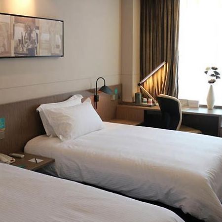 Jinjiang Inn Select Xining West Wusi Road New Hualian Square Zewnętrze zdjęcie