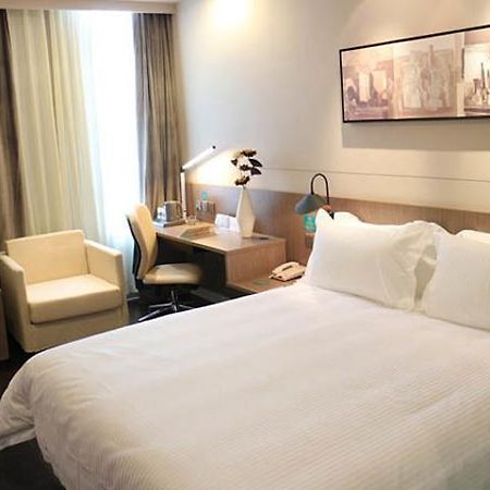 Jinjiang Inn Select Xining West Wusi Road New Hualian Square Zewnętrze zdjęcie